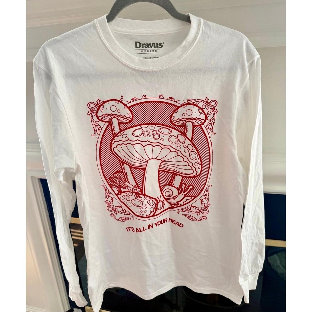 Dravus It's All In Your Head L/S T-Shirt Size Medium NWOT